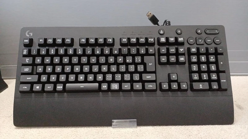 Clavier de jeu LOGICOOL G213