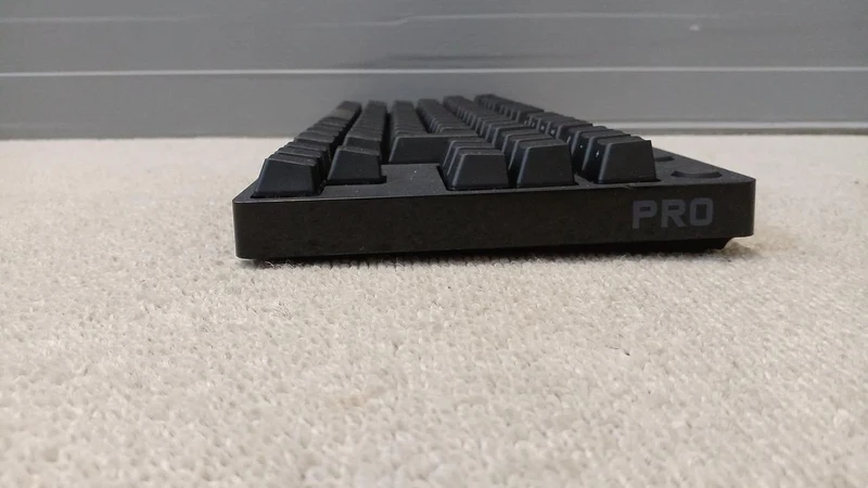 Clavier de jeu LOGICOOL YU0039