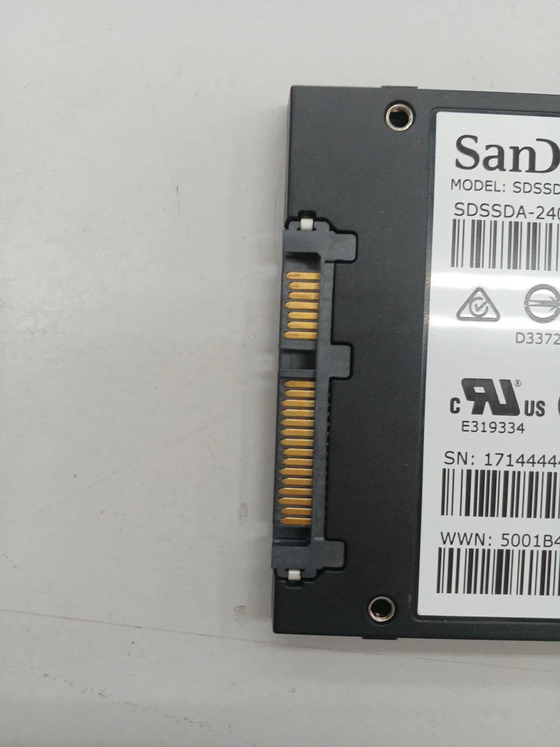 Disque SSD SANDISK SDSSDA 2.5 pouces