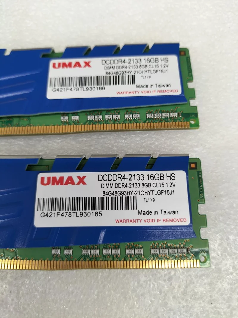 Mémoire UMAX pour PC de bureau : 32 Go (2 × 16 Go) DCDDR4-2133
