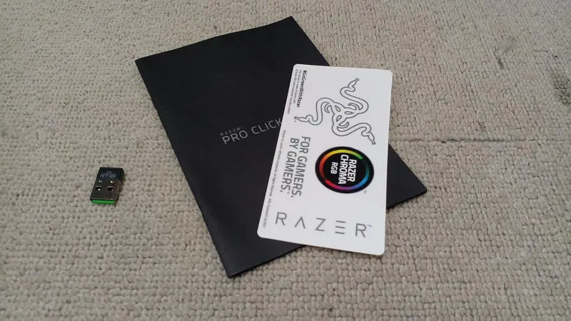 Souris sans fil RAZER PRO CLICK V2 (RZ01-05250100-R3A)