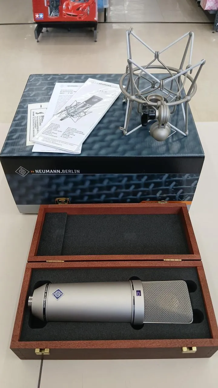 Ensemble de microphone à condensateur NEUMANN U 87 AI STUDIO