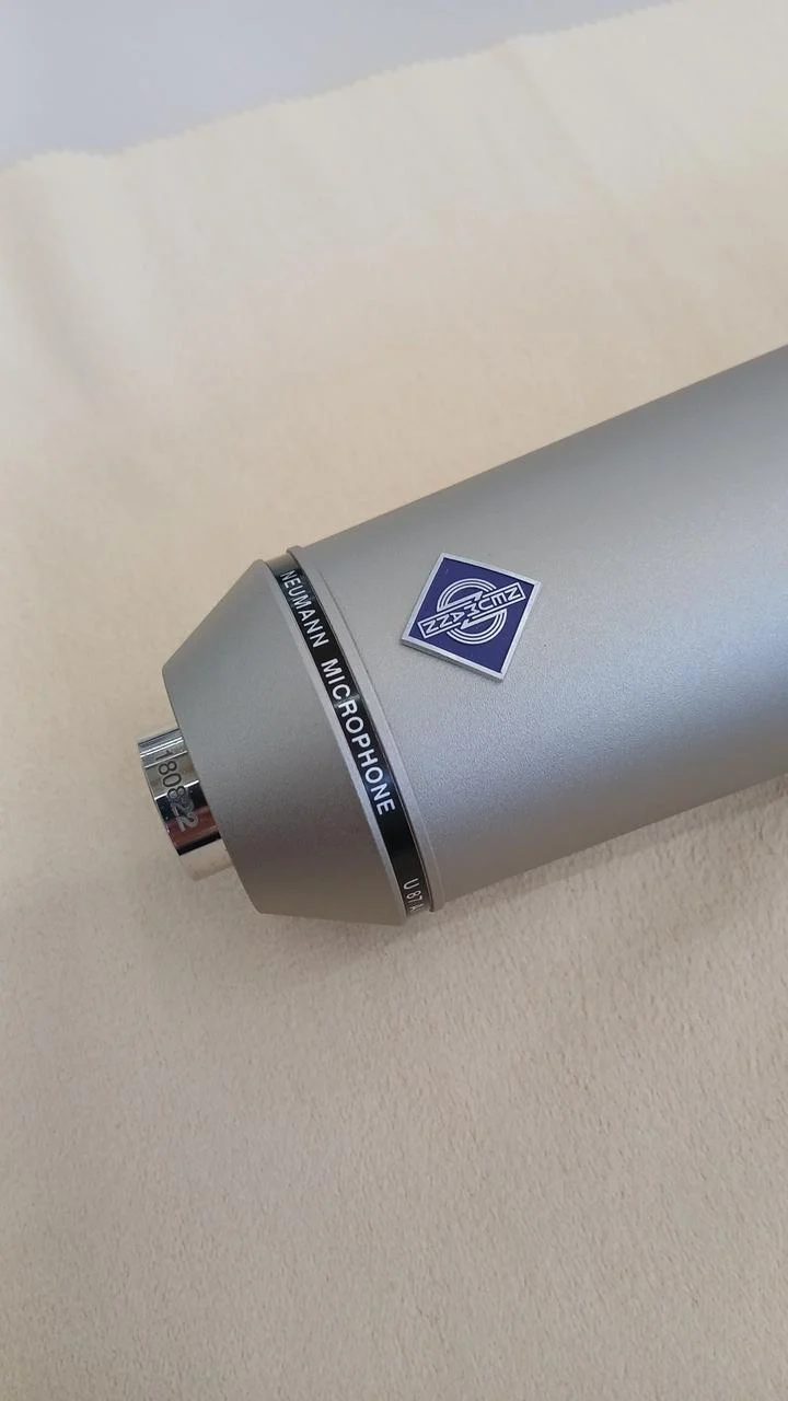 Ensemble de microphone à condensateur NEUMANN U 87 AI STUDIO