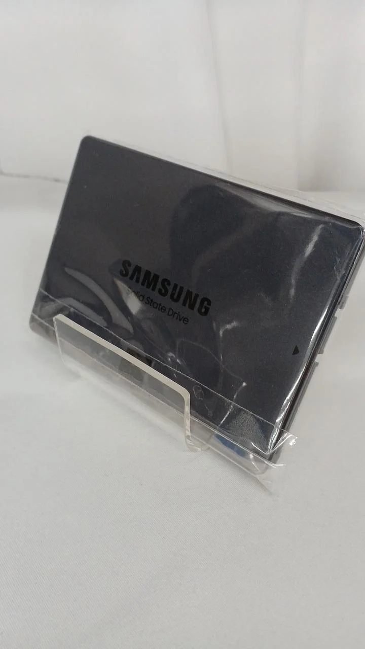 SSD SAMSUNG MZ-76Q2T0