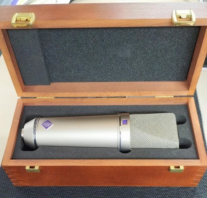 Microphone à condensateur NEUMANN U87 AI en excellent état