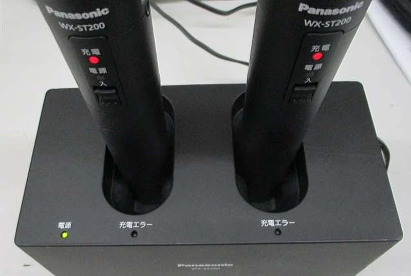 Chargeur de microphone PANASONIC WX-SZ200