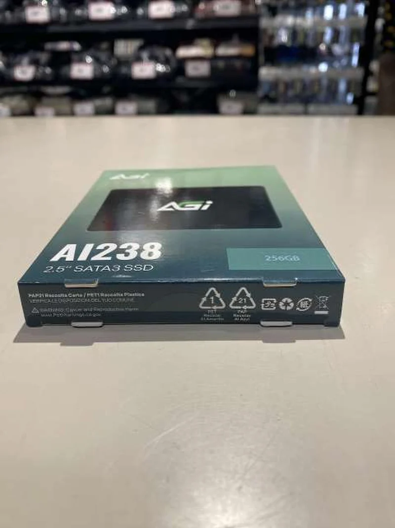 SSD AGI 251 Go - 500 Go AGI256G25A