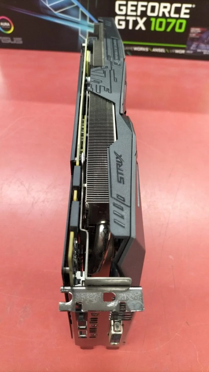 Carte graphique ASUS : STRIX GEFORCE GTX 1070-08G