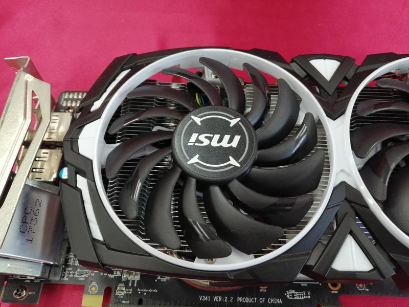 Carte graphique MSI : RADEON RX570 ARMOR 4G OC