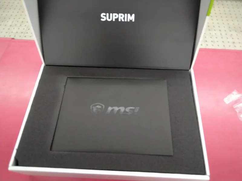 Carte graphique MSI : GEFORCE RTX 3070 TI SUPRIM X8G