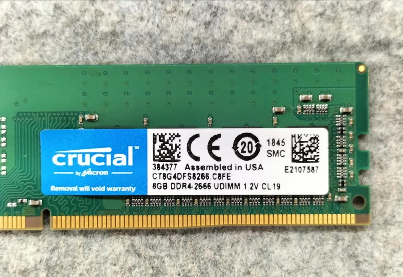Crucial CT8G4DFS8266 8 Go x2 16 Go CT8G4DFS8266