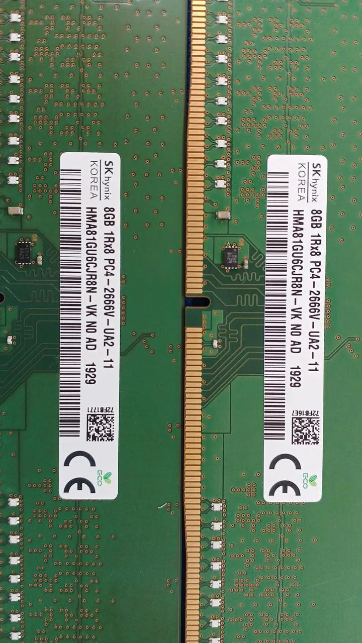 Mémoire SK HYNIX (2 barrettes de 8 Go) HMA81GU6CJR8N-VK