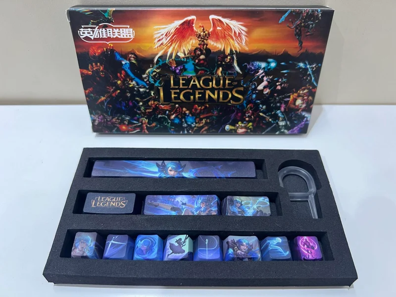 League of Legends Gwen Keycaps Set