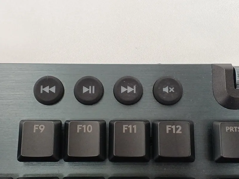 Clavier de jeu LOGICOOL G913-TKL-LNBK