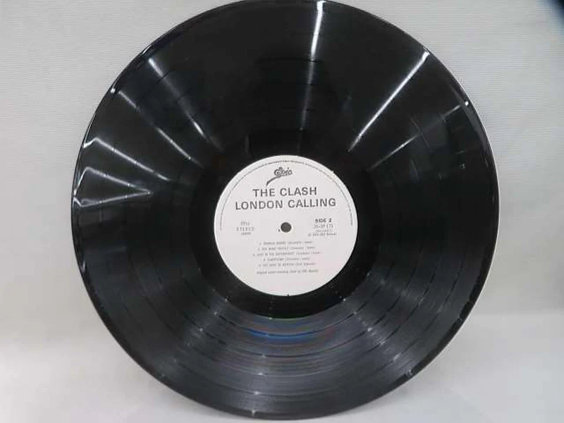 SONY Western Music LONDON CALLING 35·3P-175~6