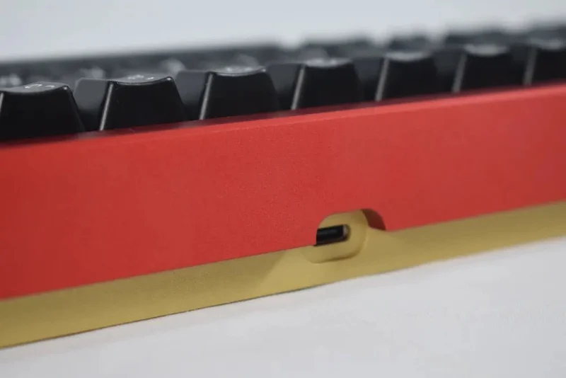 ZIGGURAT 65XT MECHANICAL KEYBOARD KIT