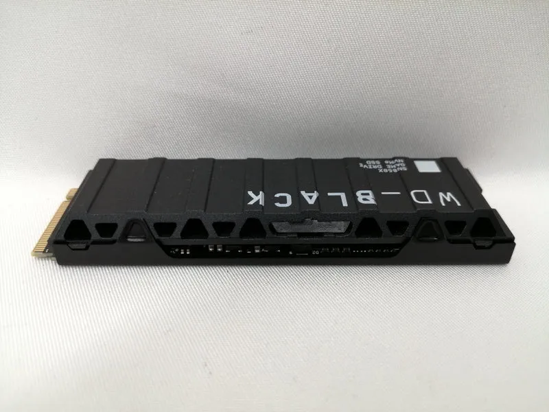 SSD WESTERN DIGITAL WDS200T2XHE-00BCA0