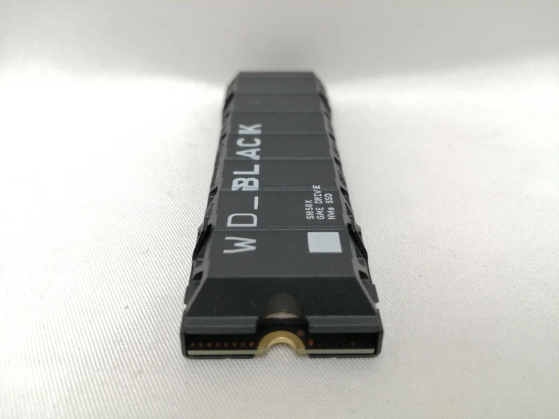 SSD WESTERN DIGITAL WDS200T2XHE-00BCA0