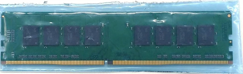 Mémoire PC CRUCIAL CT8G4DFD8213. C16FAR11