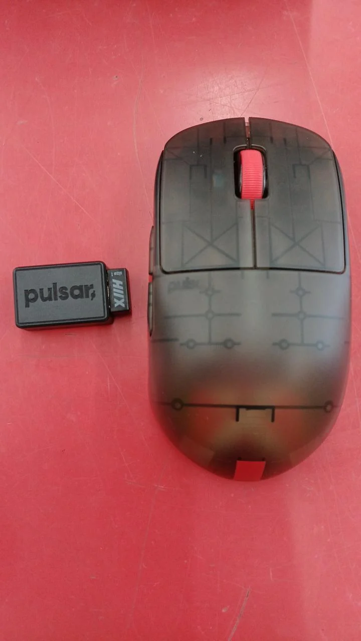 Souris de jeu PULSAR PAW3395/PULSAR X2H