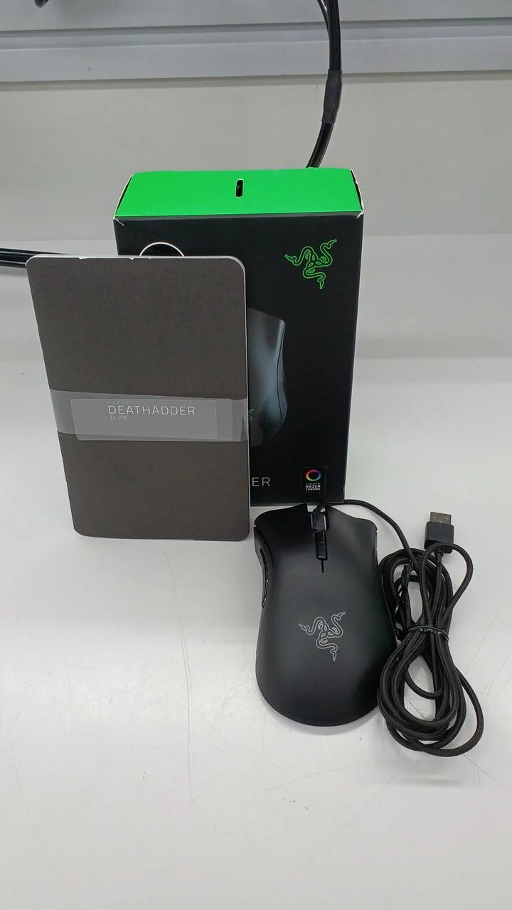 Souris de jeu RAZER RZ01-02010100-R3A1