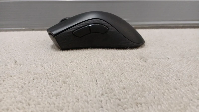 Souris de jeu RAZER RZ01-03350100