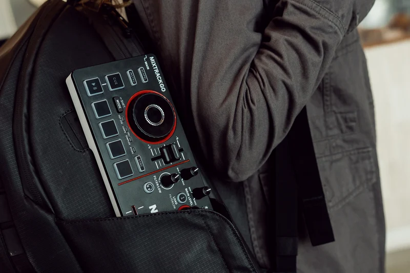 MixTrack Go