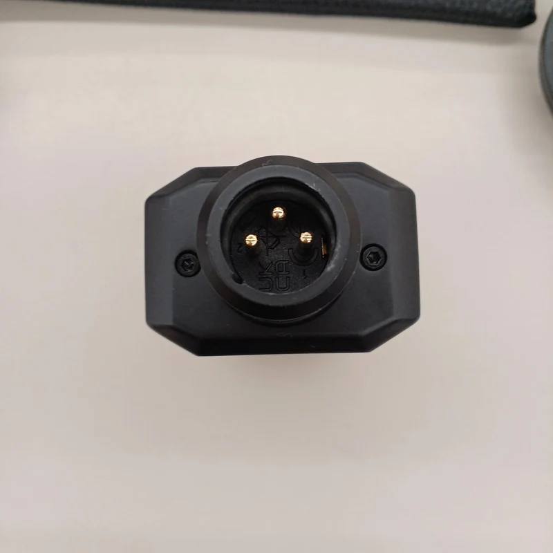 Microphone à condensateur LEWITT LCT 240 PRO