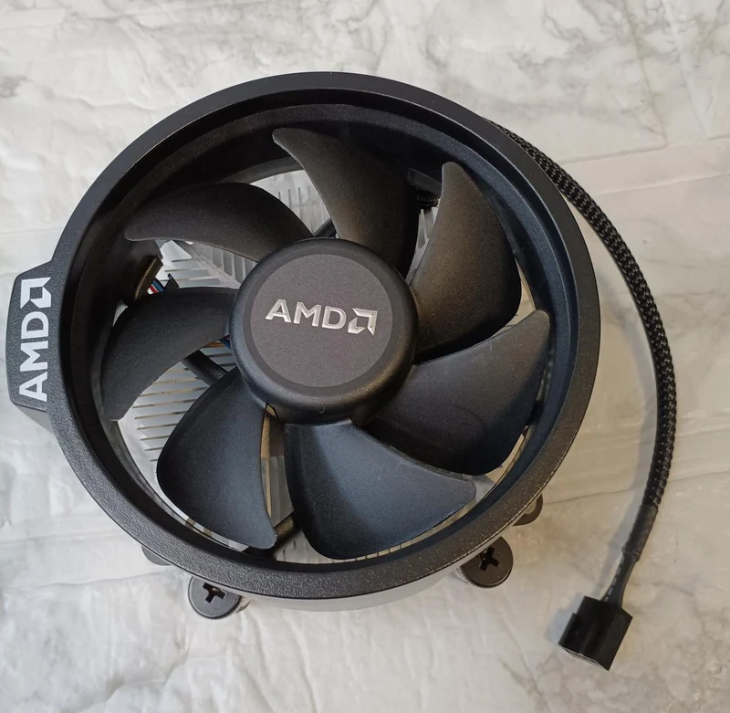 Processeur AMD Ryzen 5-7500F