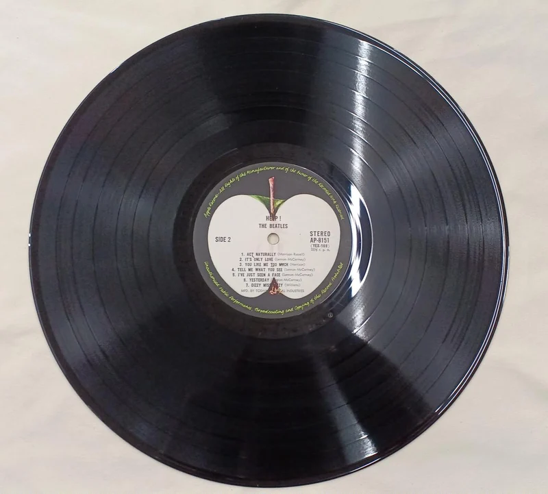Disque dur TOSHIBA À L'AIDE !