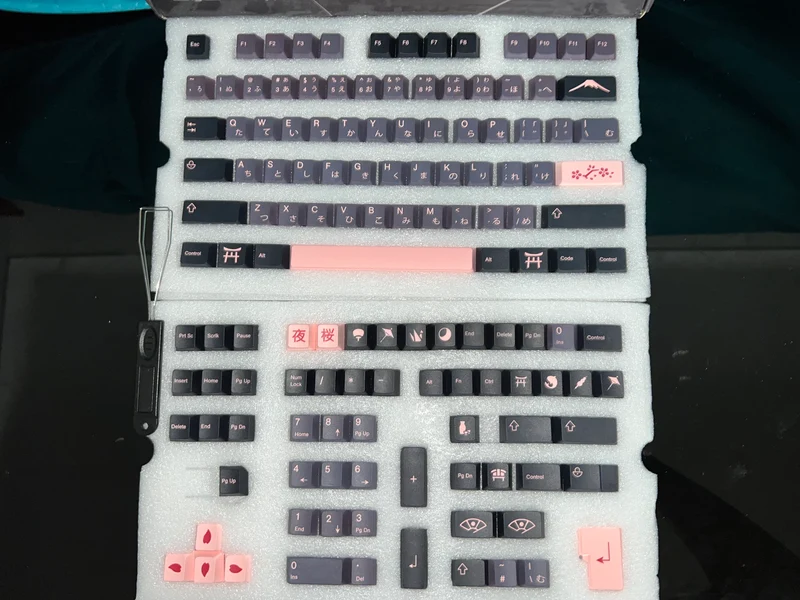 GMK Night Sakura Keycaps