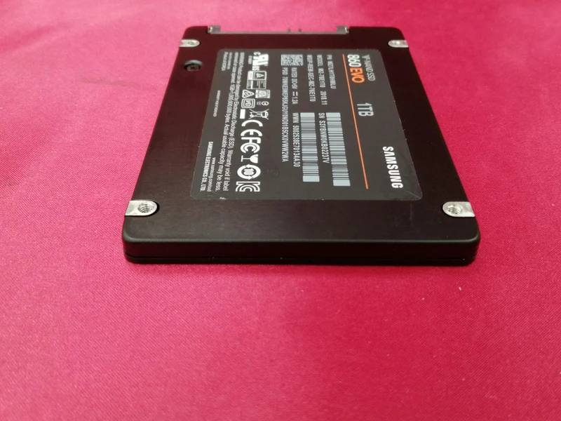SSD SAMSUNG 860 EVO 1 To