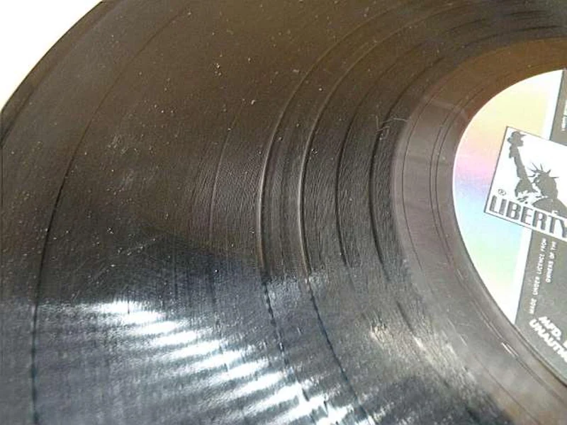 Toshiba Japanese Music LTP-9025 / Aucun commentaire nécessaire