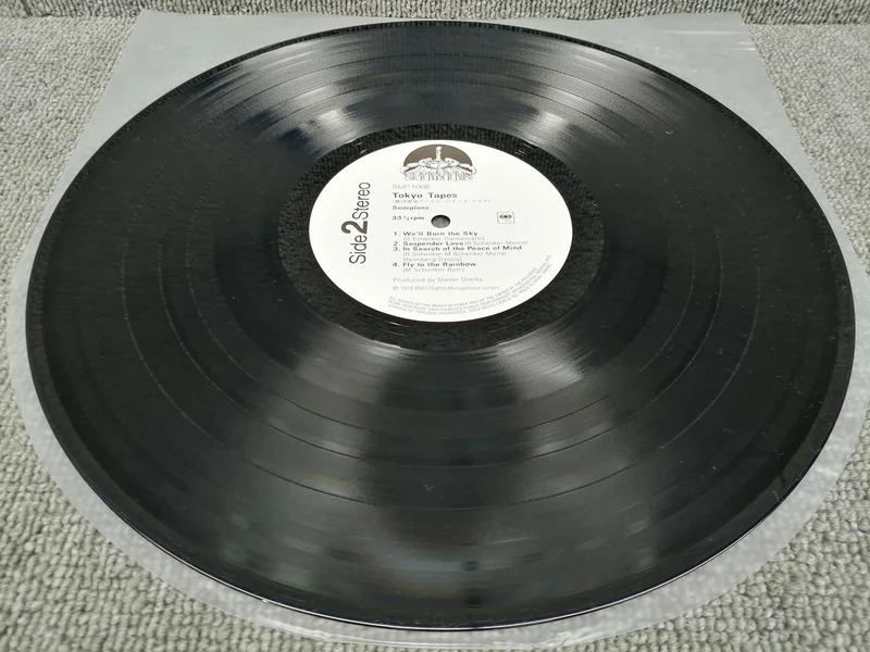 Enregistrement analogique SONY SCORPIONS/TOKYO BANDES