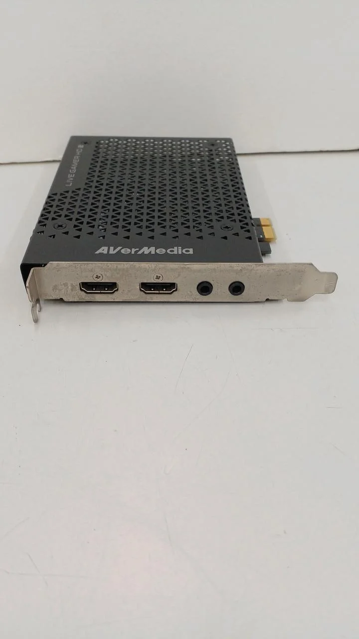 Carte d'acquisition AVERMEDIA C988