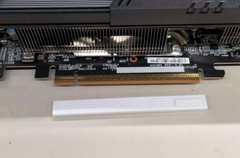 Carte graphique ASROCK RX9070XT SLD 16G