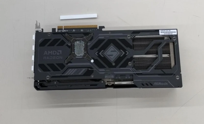 Carte graphique ASROCK RX9070XT SLD 16G