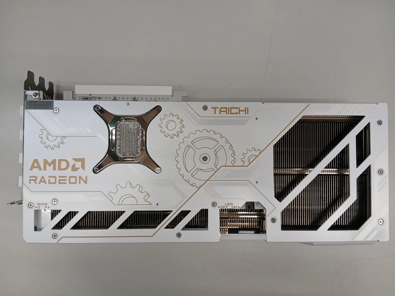 Carte graphique ASROCK RX9070XT TCW 16 Go
