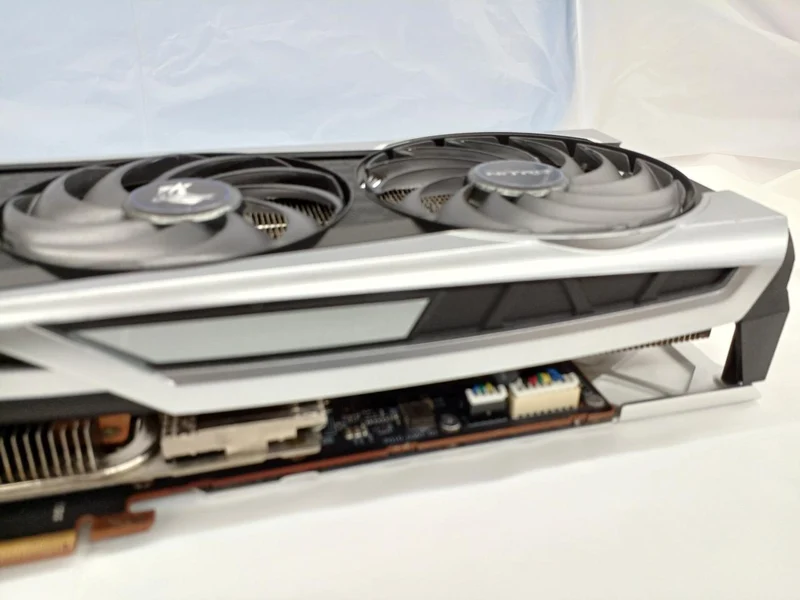 Carte graphique SAPPHIRE : RX 6800 XT SE GAMING OC 16 Go G