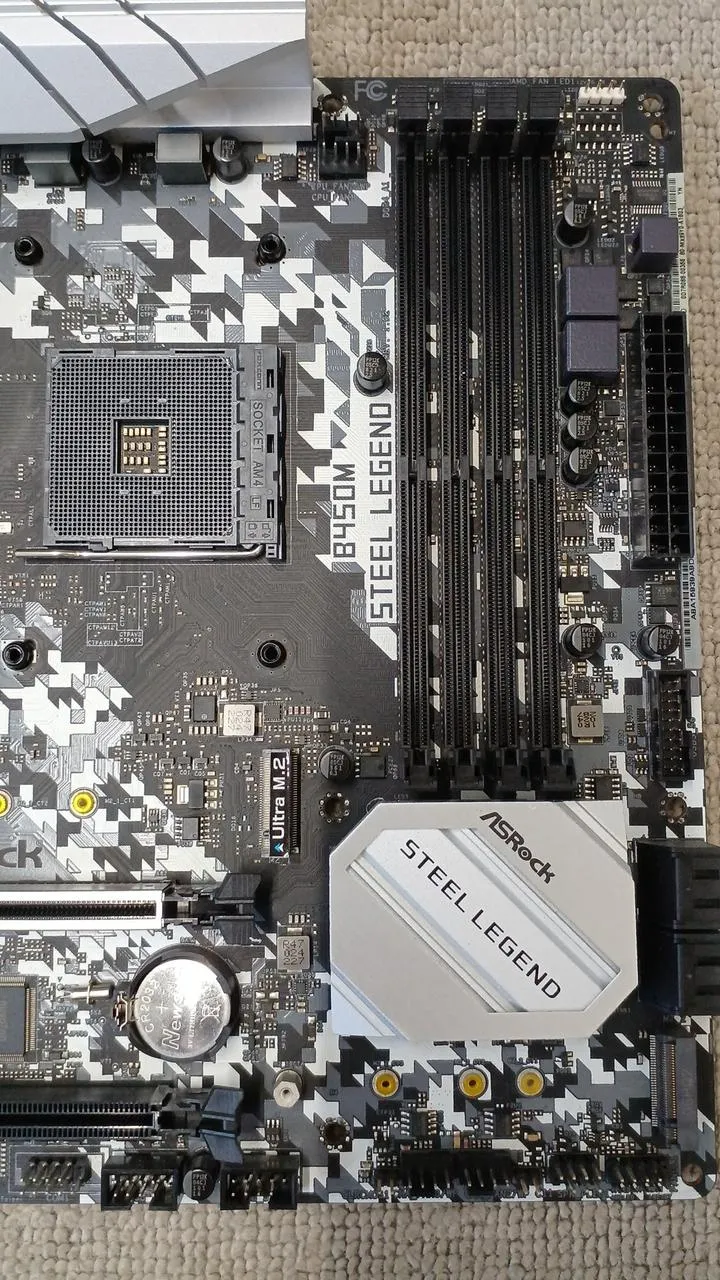 Carte mère ASROCK B450M STEEL LEGEND