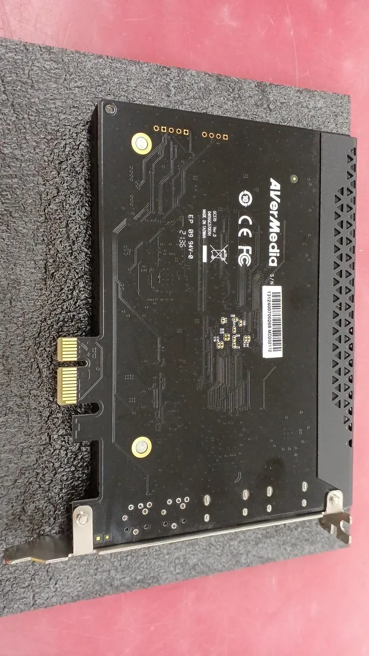 Carte d'acquisition AVERMEDIA C988