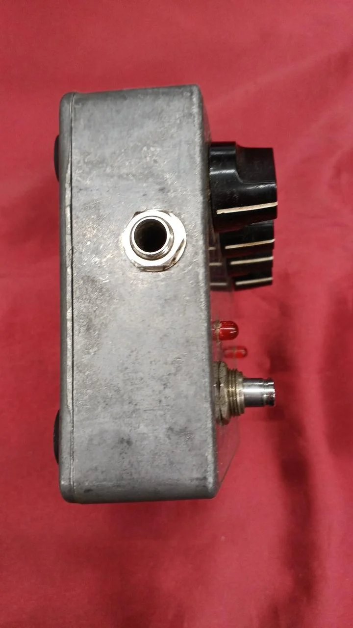 Pédale d'effets SOBBAT DB-3