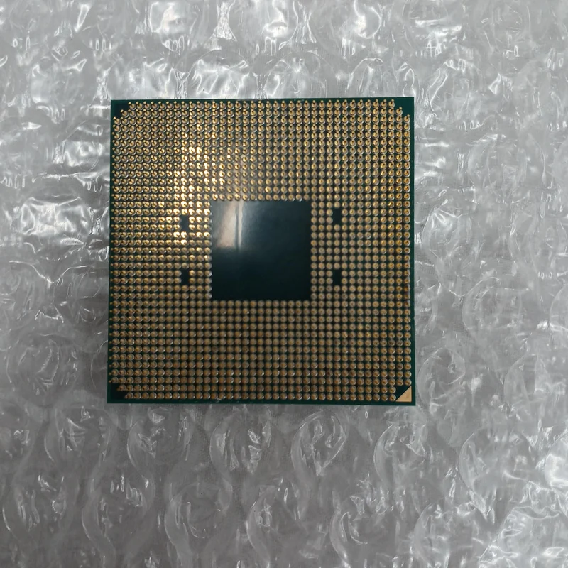 Processeur AMD Ryzen 7 3800X