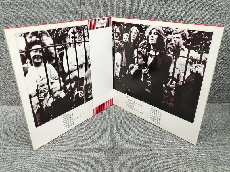 Disque vinyle analogique Toshiba THE BEATLES / 1962-1966