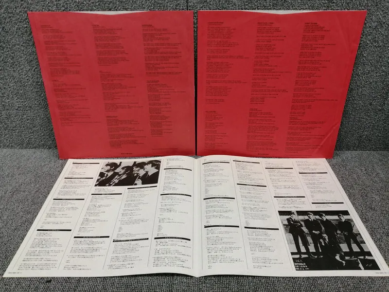 Disque vinyle analogique Toshiba THE BEATLES / 1962-1966