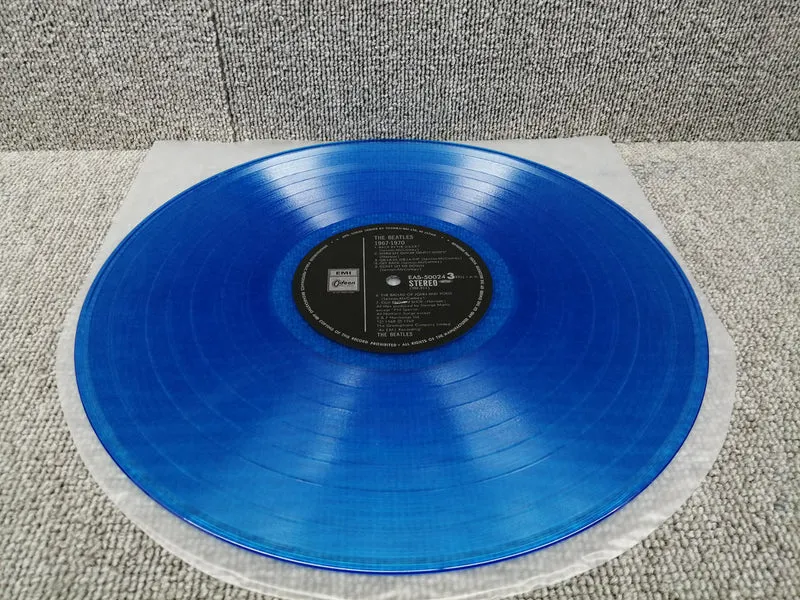 Disque vinyle analogique Toshiba THE BEATLES / 1967-1970