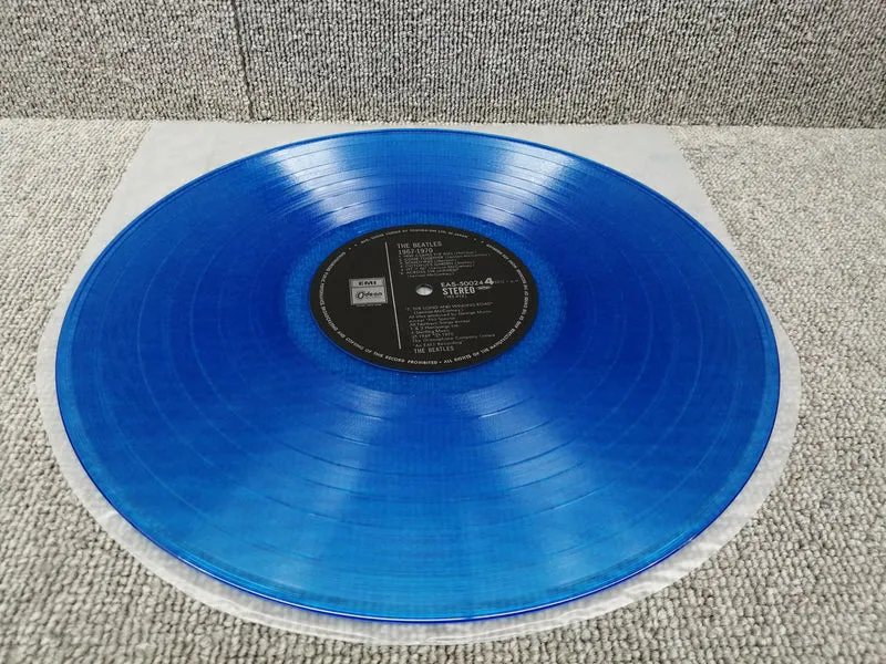 Disque vinyle analogique Toshiba THE BEATLES / 1967-1970