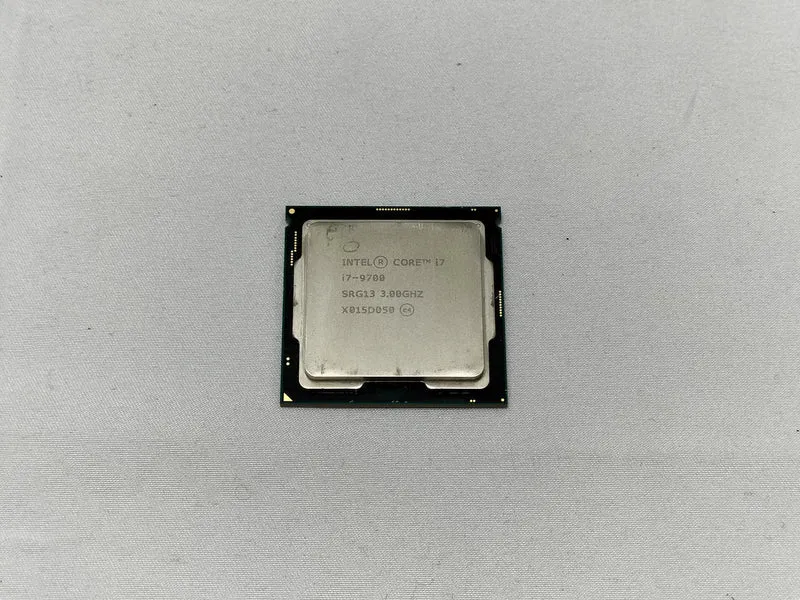 Processeur Intel i7-9700