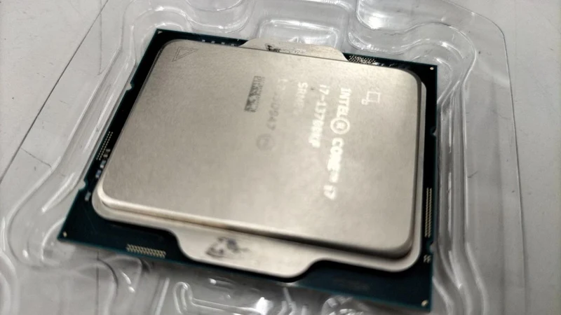 Processeur Intel i7-13700KF