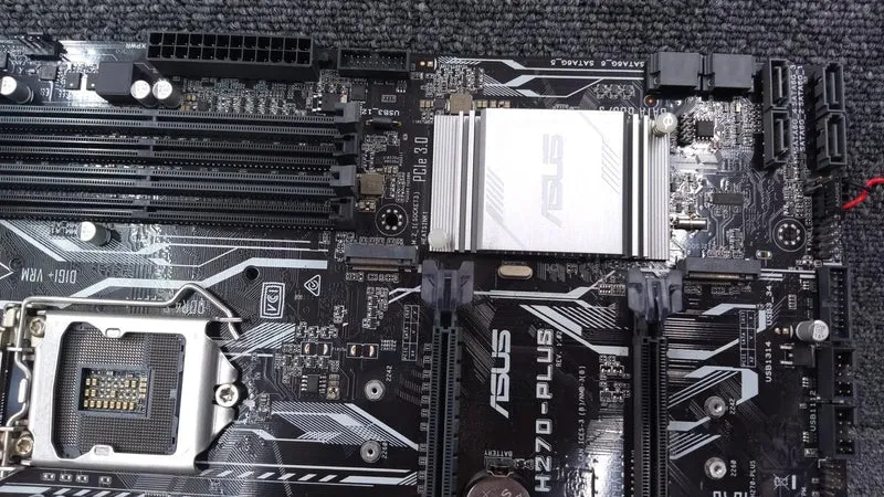 Carte mère ASUS PRIME H270-PLUS